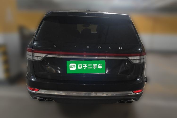 Used Lincoln Aviator 2020 3.0T V6 All-Wheel-Drive Luxury Edition Rear
