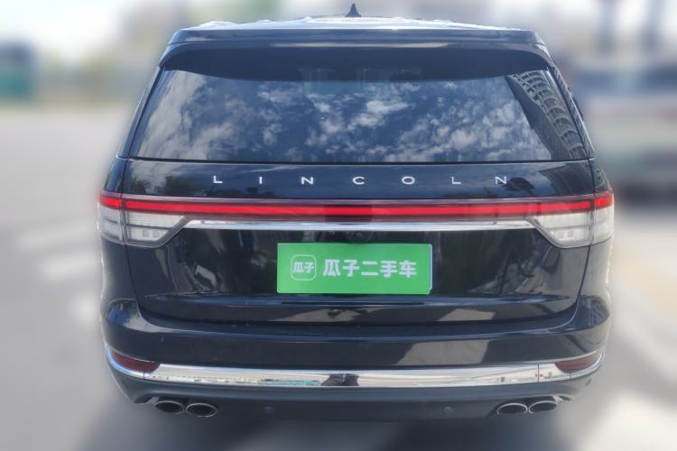 Used Lincoln Aviator 2020 3.0T V6 All-Wheel-Drive Luxury Edition Rear