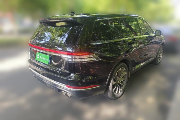Used Lincoln Aviator 2020 3.0T V6 All-Wheel Drive Executive Version Rear Right 45 Deg