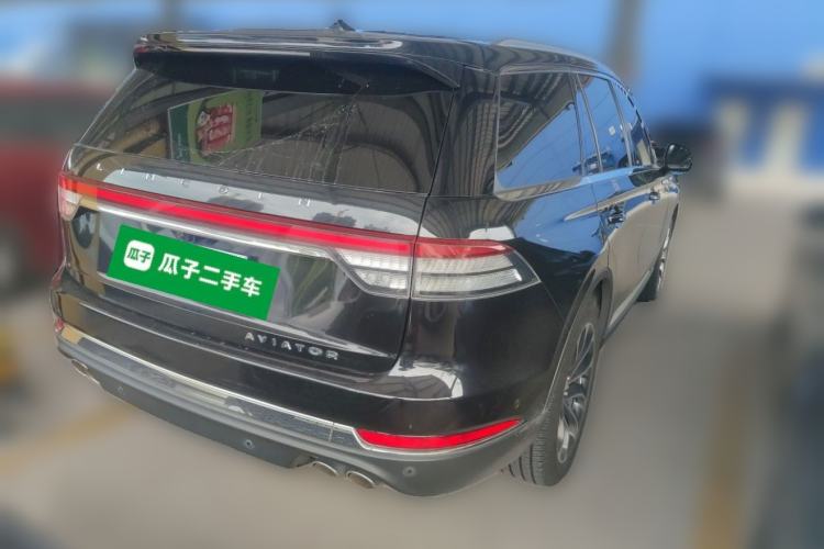 Used Lincoln Aviator 2020 3.0T V6 All-Wheel Drive Executive Version Rear Right 45 Deg