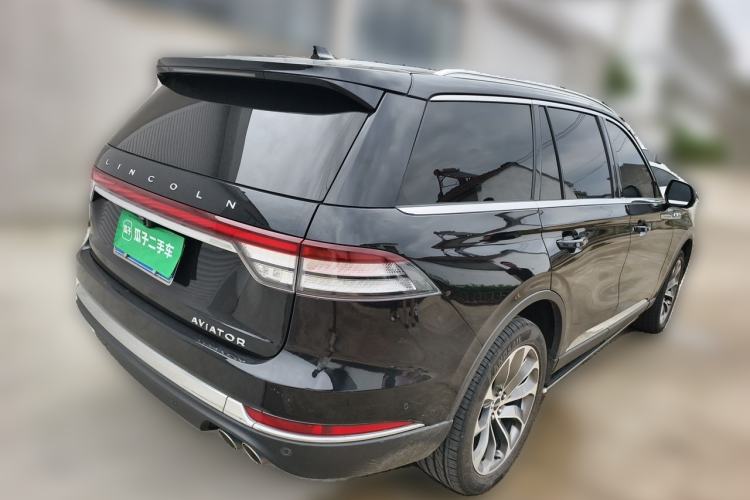 Used Lincoln Aviator 2020 3.0T V6 All-Wheel Drive Executive Version Rear Right 45 Deg