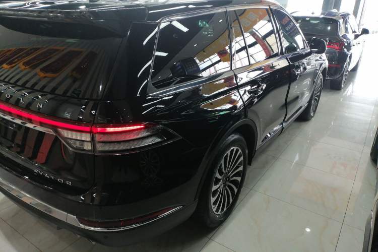 Used Lincoln Aviator 2020 3.0T V6 Four-Wheel Drive Zunya Edition Rear Right 45 Deg