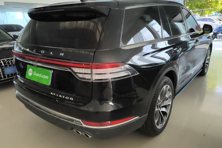 Used Lincoln Aviator 2020 3.0T V6 All-Wheel Drive Executive Version Rear Right 45 Deg