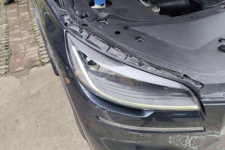 Used Lincoln Aviator 2020 3.0T V6 Four-Wheel Drive Premium Edition Right Front Headlight