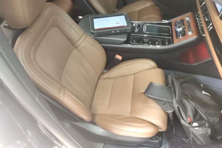 Used Lincoln Aviator 2020 3.0T V6 Four-Wheel Drive Zunya Edition Right Front Seat