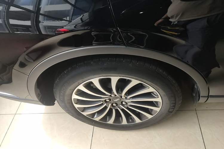 Used Lincoln Aviator 2020 3.0T V6 Four-Wheel Drive Zunya Edition Right Rear Wheel Hub