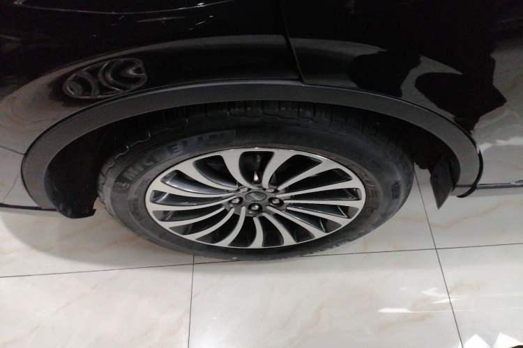 Used Lincoln Aviator 2020 3.0T V6 Four-Wheel Drive Zunya Edition Right Rear Wheel Hub