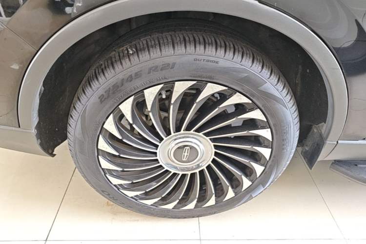 Used Lincoln Aviator 2020 3.0T V6 All-Wheel-Drive Premium Edition Right Rear Wheel Hub