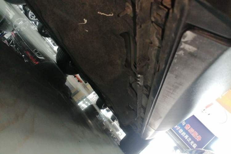 Used Lincoln Aviator 2020 3.0T V6 Four-Wheel Drive Zunya Edition Right Side Sill