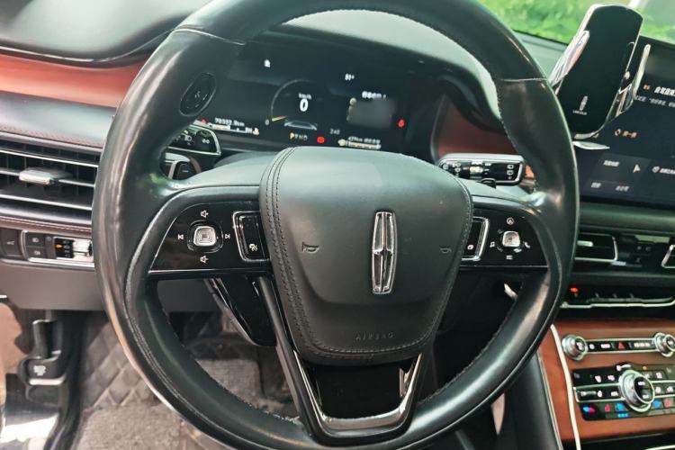 Used Lincoln Aviator 2020 3.0T V6 Four-Wheel Drive Premium Edition Steering Wheel