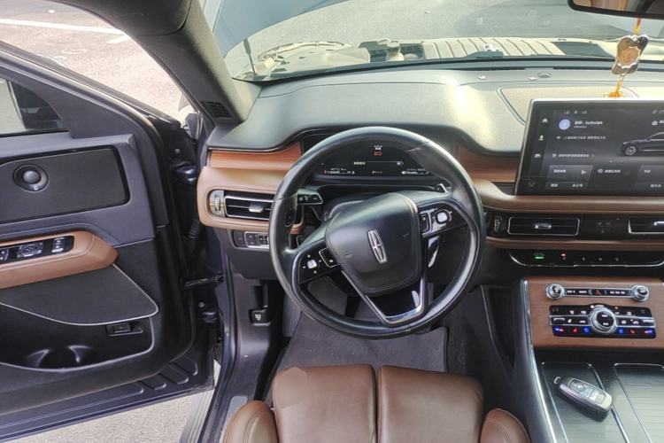 Used Lincoln Aviator 2020 3.0T V6 Four-Wheel Drive Zunya Edition Steering Wheel