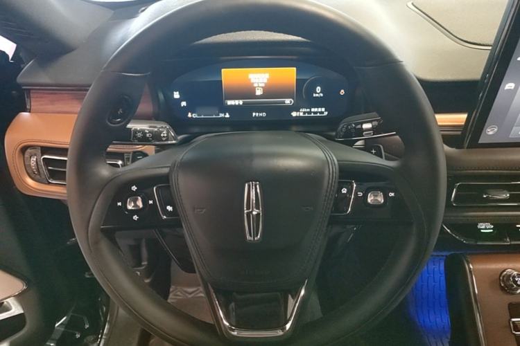 Used Lincoln Aviator 2020 3.0T V6 All-Wheel Drive Executive Version Steering Wheel