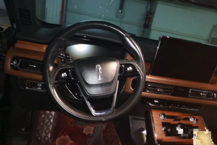 Used Lincoln Aviator 2020 3.0T V6 Four-Wheel Drive Zunya Edition Steering Wheel