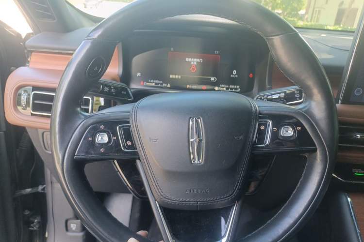 Used Lincoln Aviator 2020 3.0T V6 Four-Wheel Drive Zunya Edition Steering Wheel