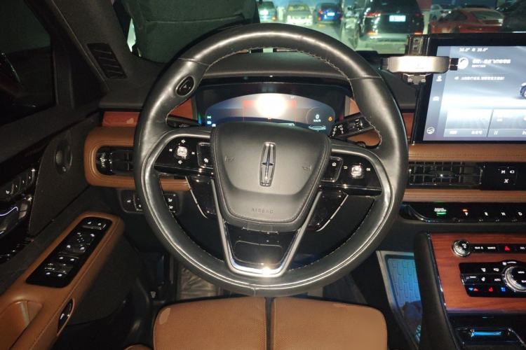 Used Lincoln Aviator 2020 3.0T V6 Four-Wheel Drive Zunya Edition Steering Wheel
