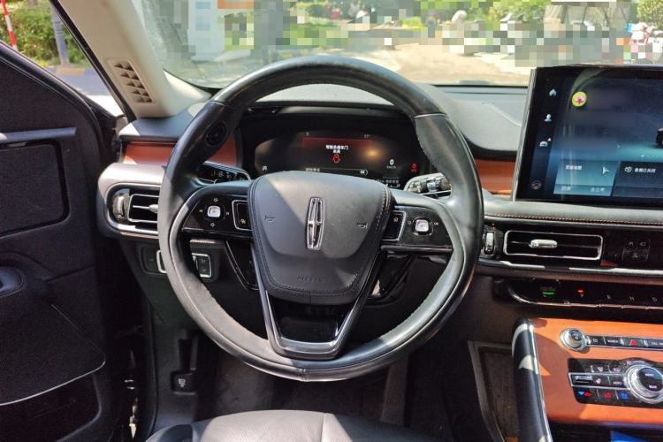 Used Lincoln Aviator 2020 3.0T V6 Four-Wheel Drive Premium Edition Steering Wheel