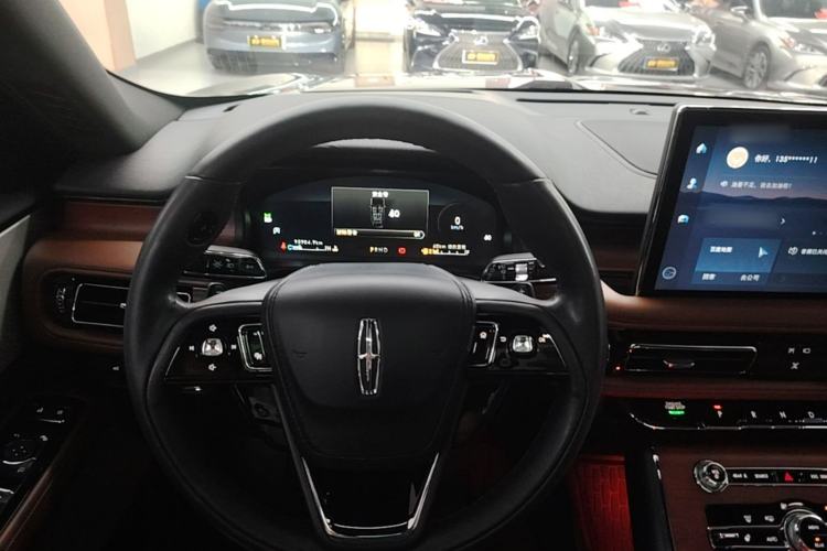 Used Lincoln Aviator 2020 3.0T V6 All-Wheel Drive Executive Version Steering Wheel