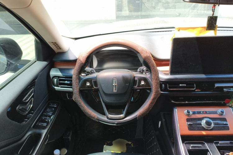 Used Lincoln Aviator 2020 3.0T V6 Four-Wheel Drive Premium Edition Steering Wheel