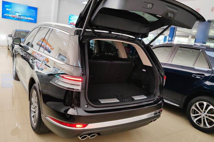 Used Lincoln Aviator 2020 3.0T V6 Four-Wheel Drive Premium Edition Trunk