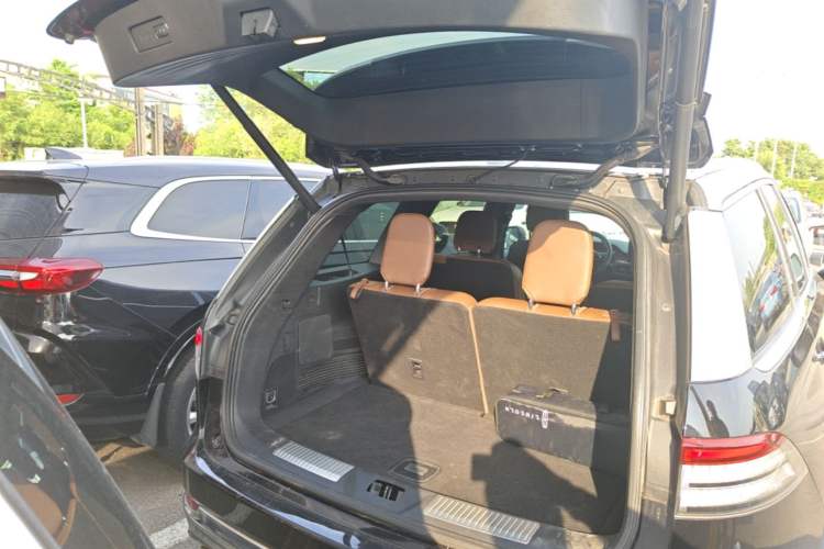 Used Lincoln Aviator 2020 3.0T V6 Four-Wheel Drive Zunya Edition Trunk