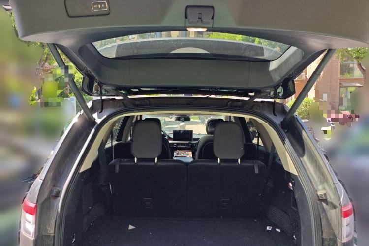 Used Lincoln Aviator 2020 3.0T V6 Four-Wheel Drive Premium Edition Trunk