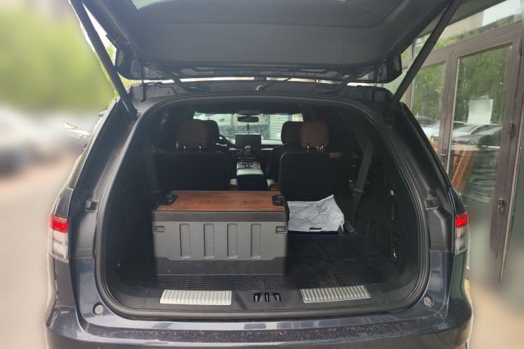 Used Lincoln Aviator 2020 3.0T V6 Four-Wheel Drive Zunya Edition Trunk