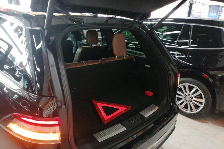 Used Lincoln Aviator 2020 3.0T V6 Four-Wheel Drive Zunya Edition Trunk