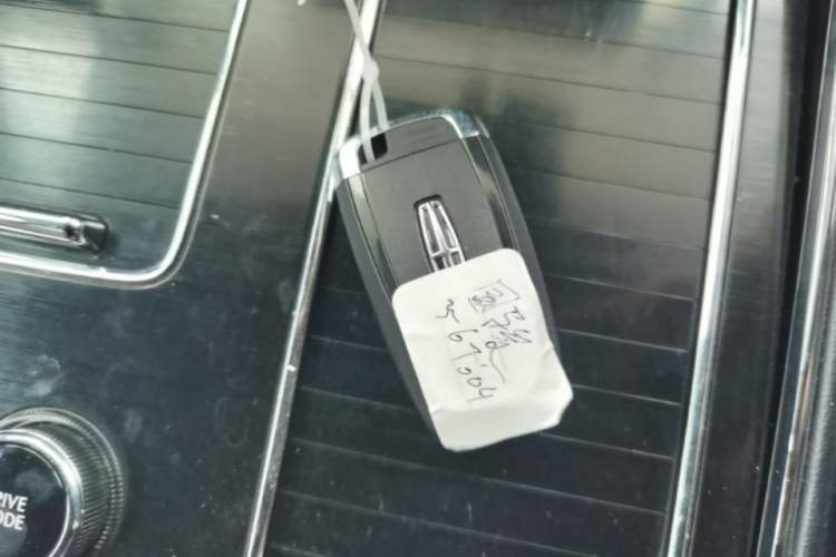 Used Lincoln Aviator 2020 3.0T V6 Four-Wheel Drive Zunya Edition Vehicle Key