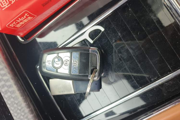 Used Lincoln Aviator 2020 3.0T V6 Four-Wheel Drive Presidential Edition Vehicle Key