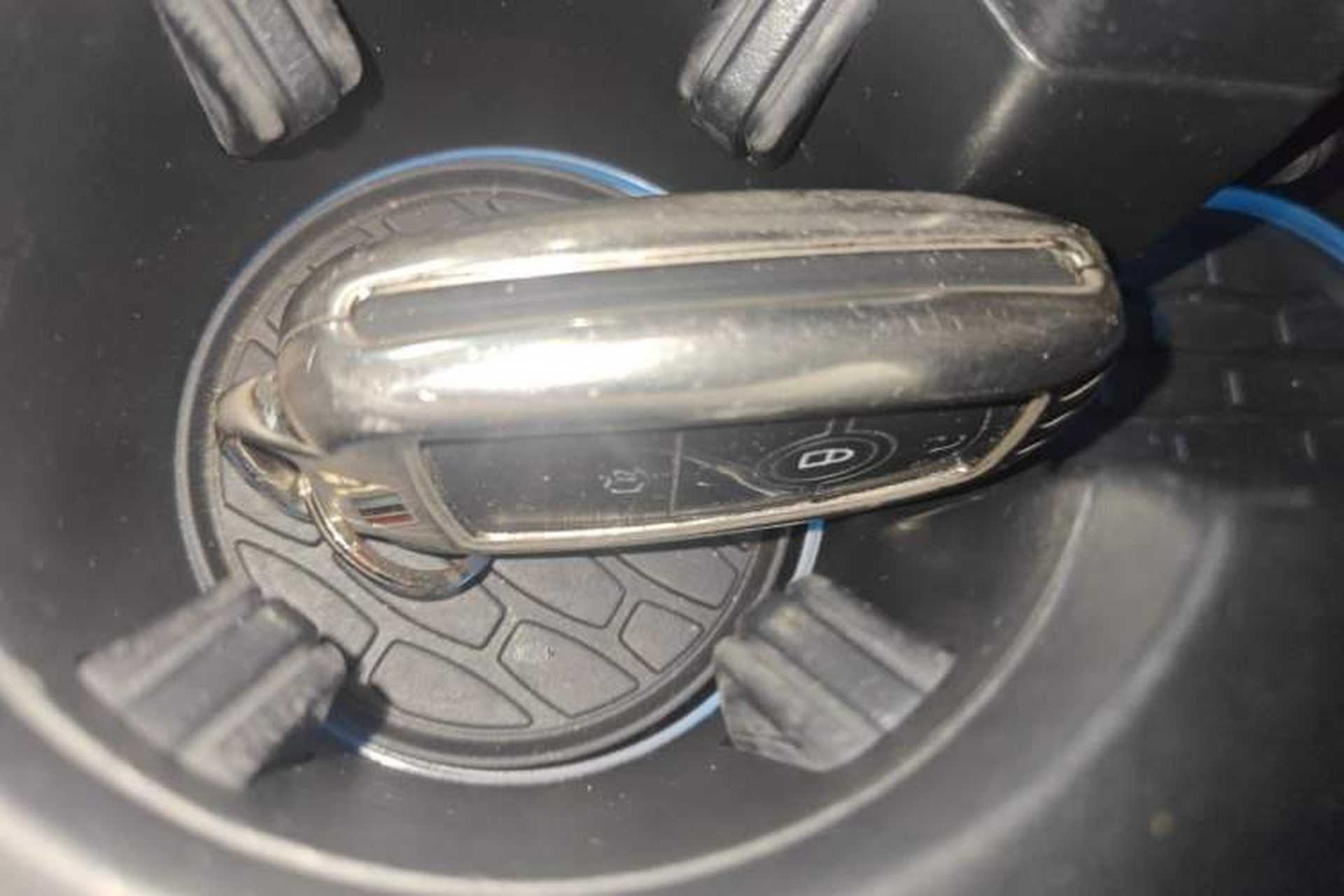 Used Lincoln Aviator 2020 3.0T V6 All-Wheel-Drive Luxury Edition Vehicle Key