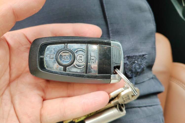 Used Lincoln Aviator 2020 3.0T V6 All-Wheel Drive Executive Version Vehicle Key