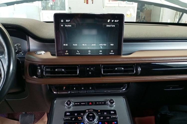 Used Lincoln Aviator 2020 3.0T V6 All-Wheel-Drive Luxury Edition Audio And AC Panel