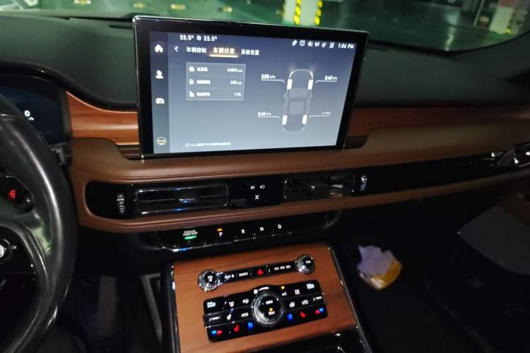 Used Lincoln Aviator 2020 3.0T V6 All-Wheel Drive Executive Version Audio And AC Panel