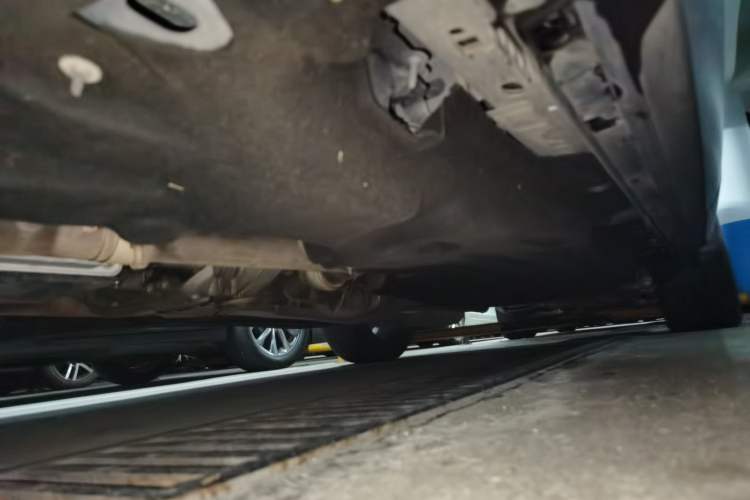 Used Lincoln Aviator 2020 3.0T V6 All-Wheel Drive Executive Version Chassis Front Left