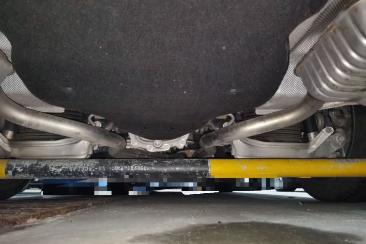Used Lincoln Aviator 2020 3.0T V6 All-Wheel Drive Executive Version Chassis Rear