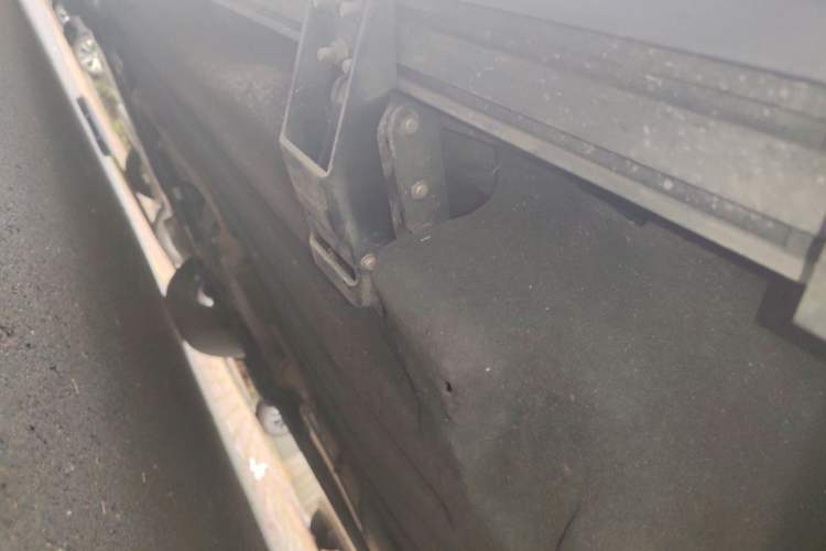 Used Lincoln Aviator 2020 3.0T V6 All-Wheel-Drive Premium Edition Chassis Rear Left