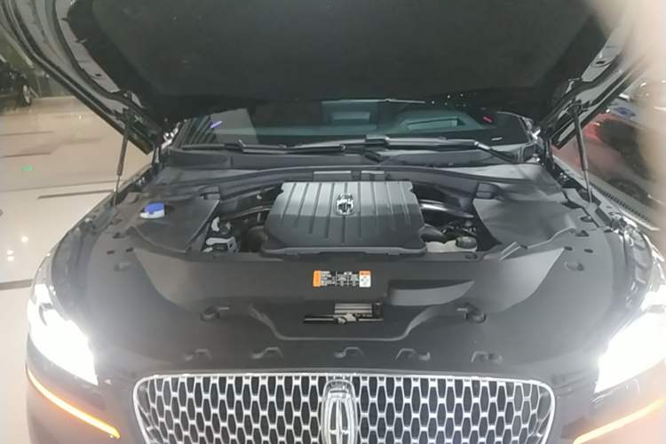 Used Lincoln Aviator 2020 3.0T V6 All-Wheel Drive Executive Version Engine Bay
