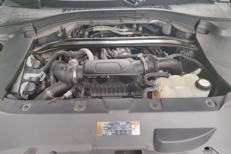 Used Lincoln Aviator 2020 3.0T V6 All-Wheel-Drive Premium Edition Engine Bay