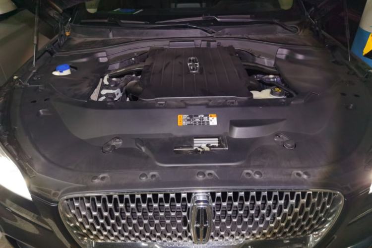 Used Lincoln Aviator 2020 3.0T V6 All-Wheel Drive Executive Version Engine Bay