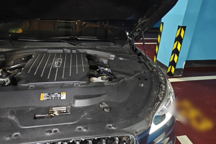 Used Lincoln Aviator 2020 3.0T V6 Four-Wheel Drive Presidential Edition Engine Bay Left