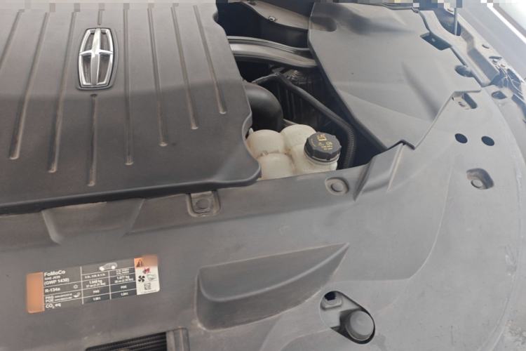 Used Lincoln Aviator 2020 3.0T V6 Four-Wheel Drive Premium Edition Engine Bay Left