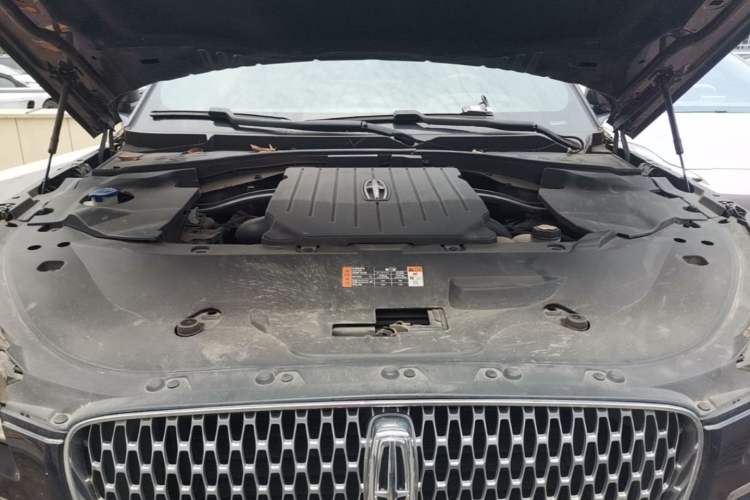 Used Lincoln Aviator 2020 3.0T V6 All-Wheel Drive Executive Version Engine Bay
