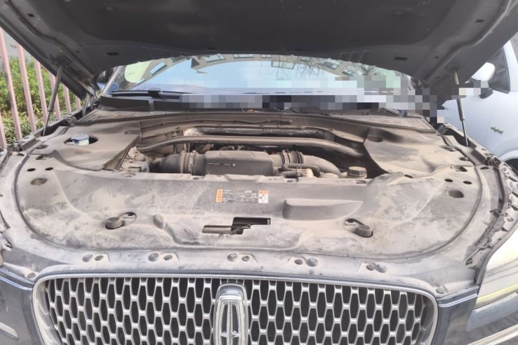 Used Lincoln Aviator 2020 3.0T V6 All-Wheel-Drive Premium Edition Engine Bay