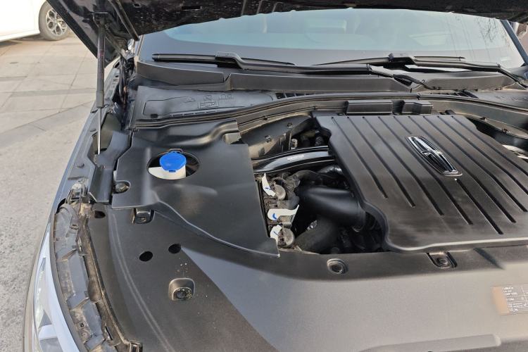 Used Lincoln Aviator 2020 3.0T V6 All-Wheel Drive Executive Version Engine Bay Right