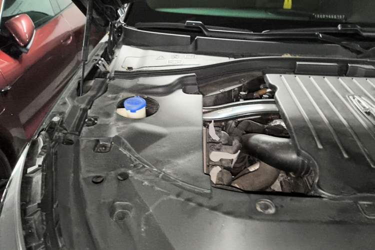 Used Lincoln Aviator 2020 3.0T V6 Four-Wheel Drive Zunya Edition Engine Bay Right