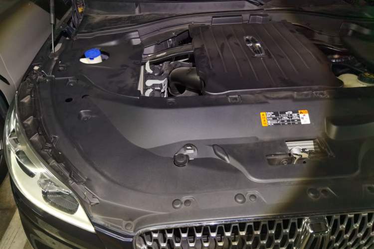 Used Lincoln Aviator 2020 3.0T V6 All-Wheel Drive Executive Version Engine Bay Right
