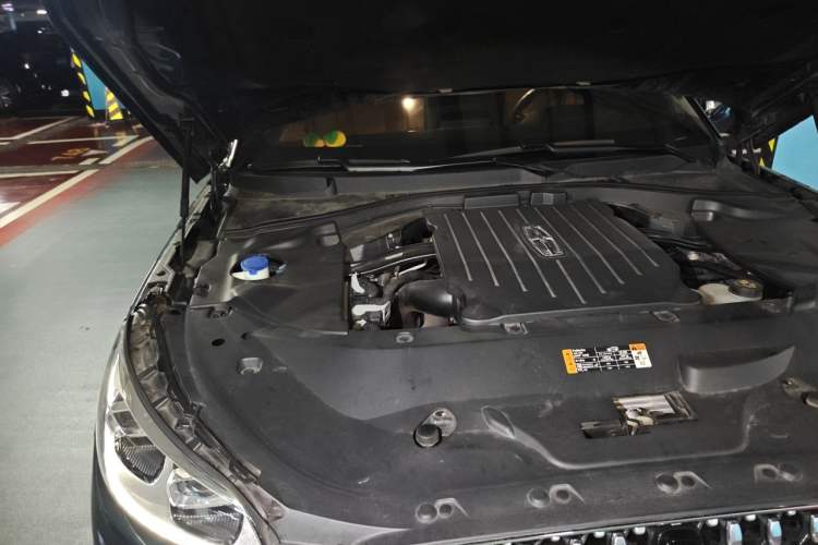 Used Lincoln Aviator 2020 3.0T V6 Four-Wheel Drive Presidential Edition Engine Bay Right
