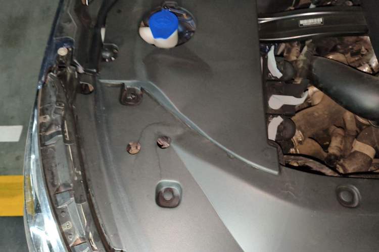 Used Lincoln Aviator 2020 3.0T V6 Four-Wheel Drive Presidential Edition Engine Bay Right
