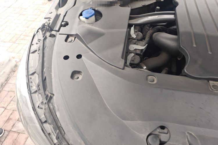 Used Lincoln Aviator 2020 3.0T V6 Four-Wheel Drive Premium Edition Engine Bay Right
