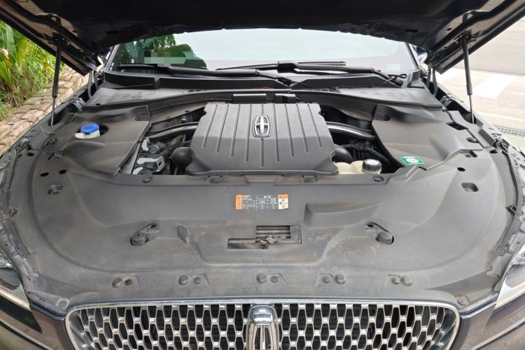 Used Lincoln Aviator 2020 3.0T V6 All-Wheel Drive Executive Version Engine Bay